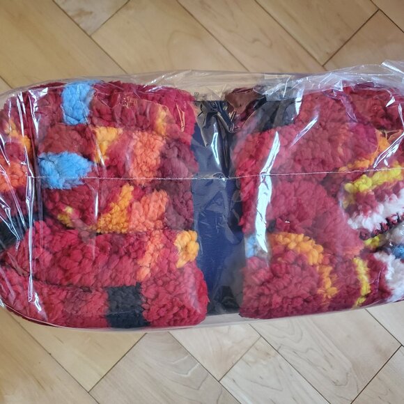 🔥🔥 Pendleton Sherpa Fleece Throw Short Sands Red Reversible 50”x70” New - Picture 4 of 5